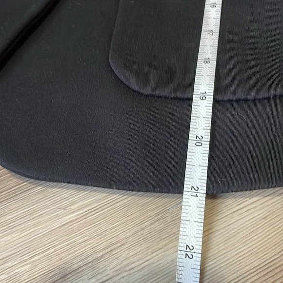 Ann Taylor Petites one button blazer Black Womens 4P Pockets Lined Classic Chic - Picture 7 of 10